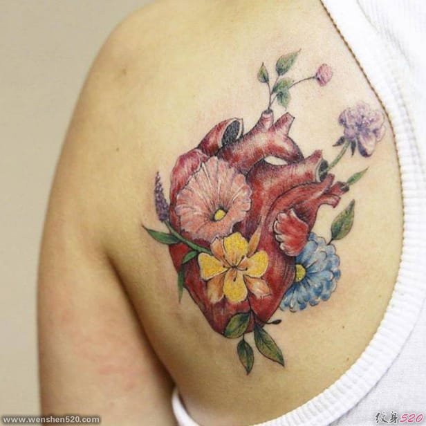 一组女生喜爱的简单小清新文艺纹身图案