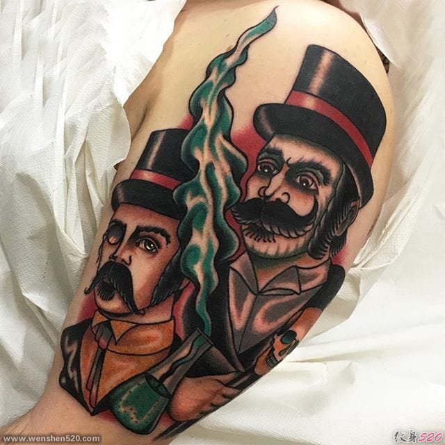 一组充满野心的彩色渐变纹身点刺技巧纹身图案