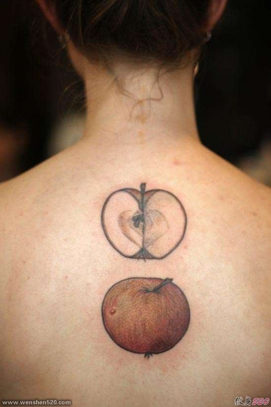 一组简单写实的美味食物纹身图案