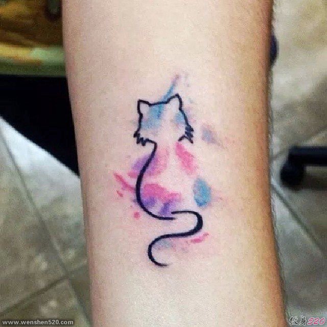手臂上简单线条纹身彩绘纹身技巧猫纹身动物纹身图片