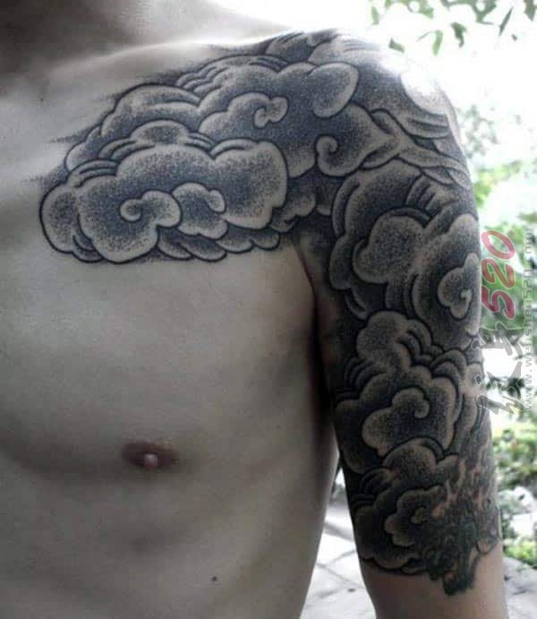 12款简洁个性的黑白纹身点刺技巧云朵纹身图案大全