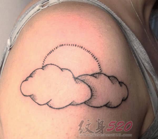 12款简洁个性的黑白纹身点刺技巧云朵纹身图案大全