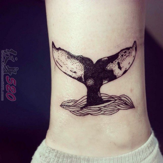 女生文艺小清新黑色线条小动物纹身图案