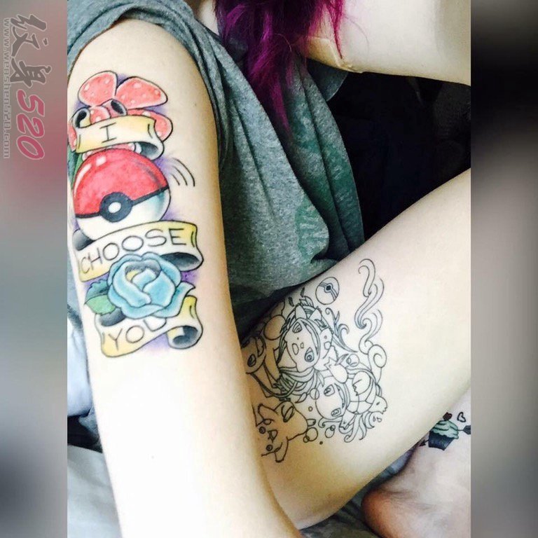 女生手臂上彩绘动漫卡通宠物小精灵纹身图片