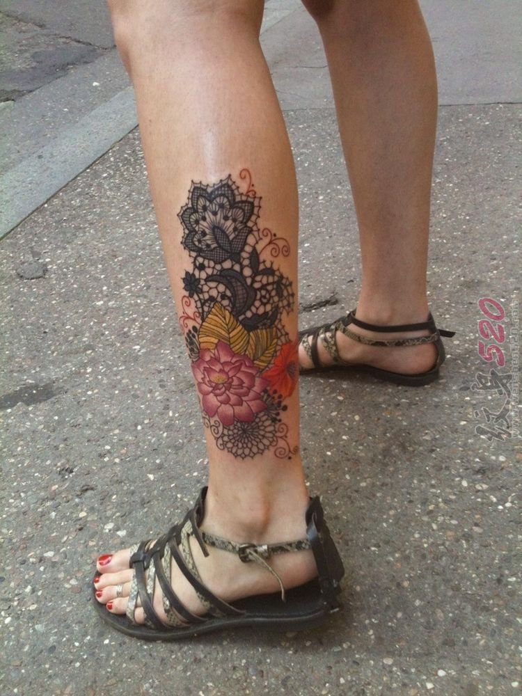 黑色蕾丝边个性的植物素材花朵纹身图案