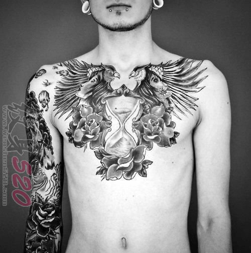 多款男生胸部黑灰点刺技巧抽象线条个性纹身图案