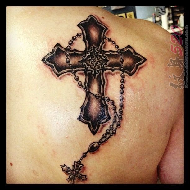 15张关于十字架的黑色线条素描创意纹身图案