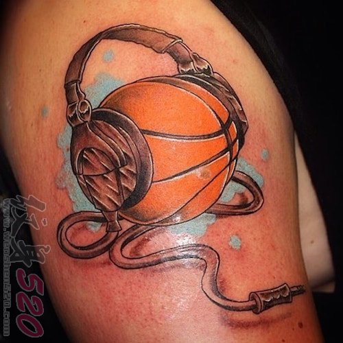 张扬青春魅力的热火篮球纹身图案