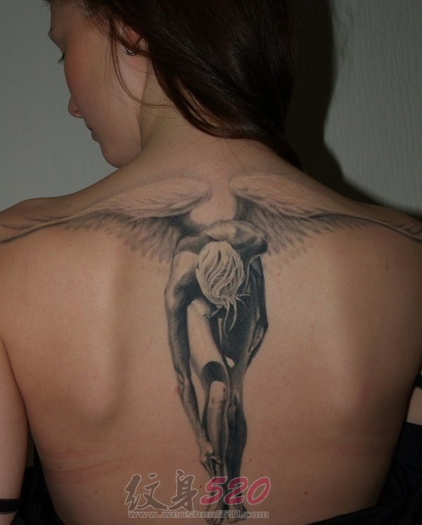 形态各异的黑灰点刺技巧天使纹身图案