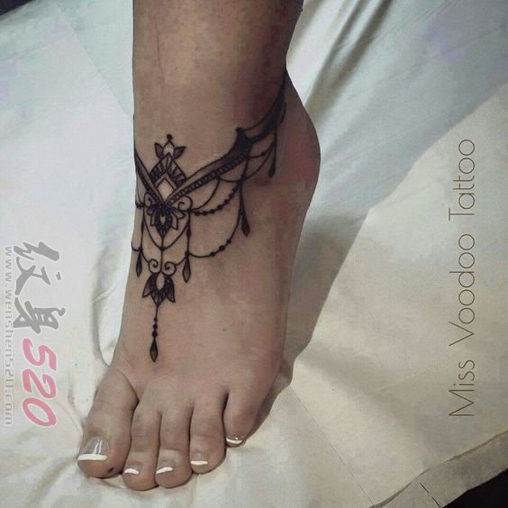 多款脚背上形态各异的个性纹身图案