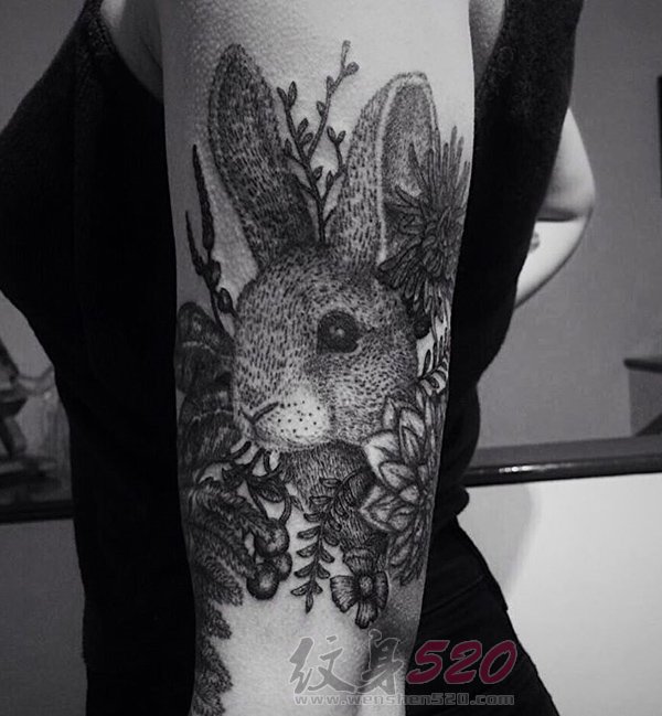 多款关于小动物兔子的黑色线条素描文艺童话纹身图案