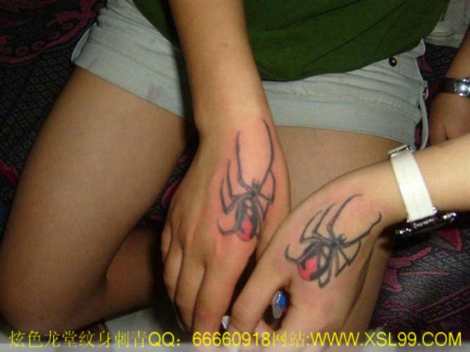 男女情侣手部个性中英文纹身图案