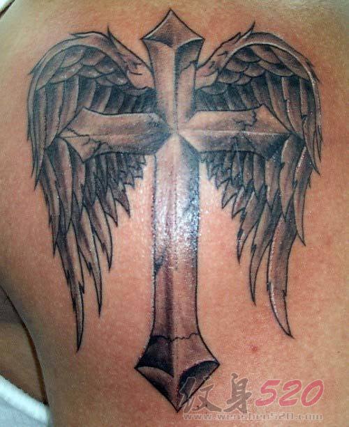 多款黑白点刺技巧个性的天使翅膀纹身图案