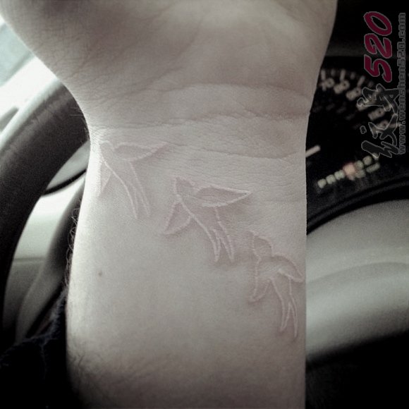 多款白色线条隐形文艺小清新唯美小图案纹身图案