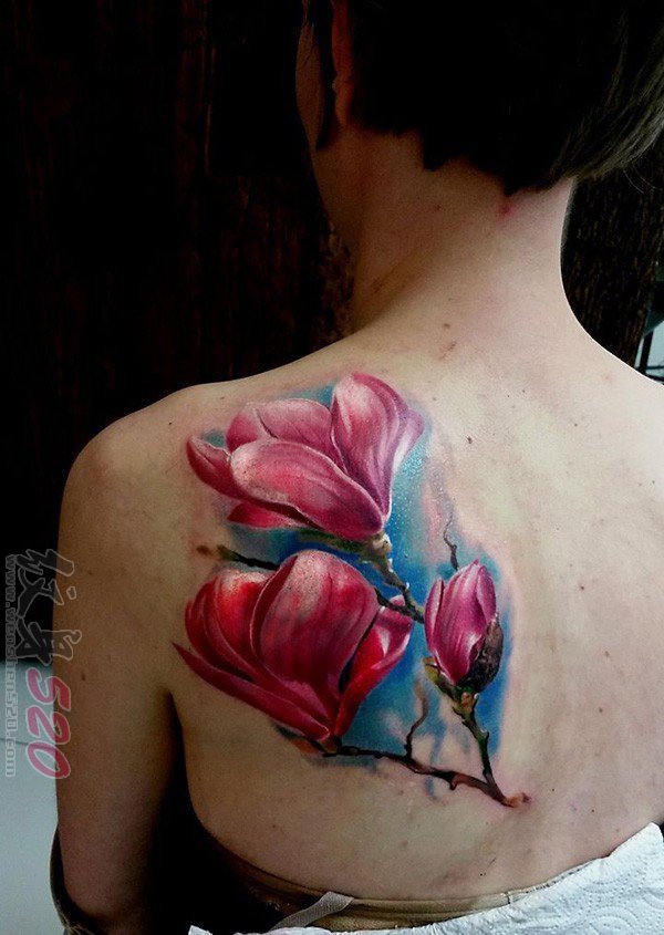 适合女生的彩绘唯美花朵纹身图案