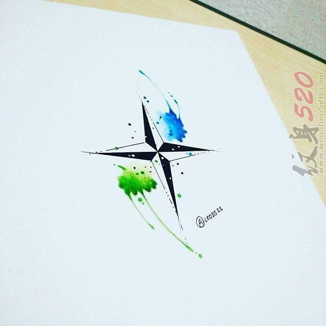 黑色线条几何元素十字架蓝绿水彩泼墨纹身手稿