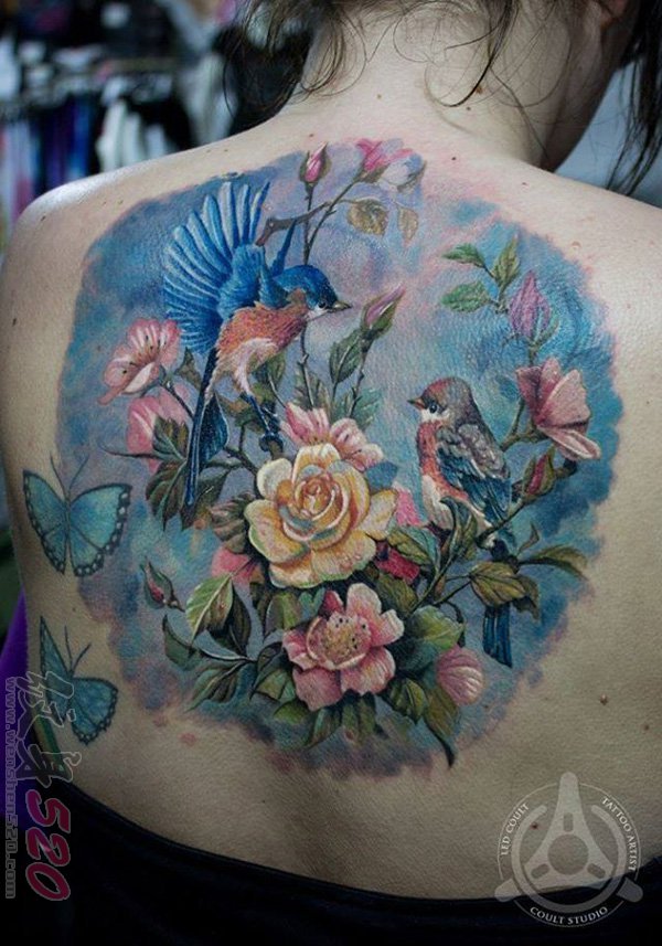 女生背部彩绘水彩创意个性唯美花朵纹身图案