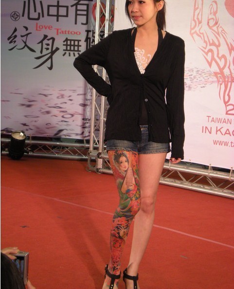 美女腿部古装古典女子纹身展示