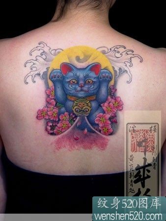 蓝色招财猫纹身图案