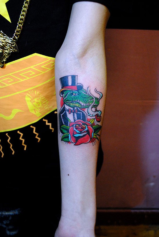 个性鳄鱼先生手臂纹身图案