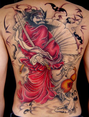 男士背部超酷的钟馗纹身图案