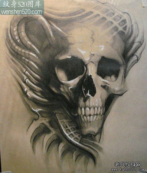 一张经典潮流的欧美写实骷髅纹身手稿