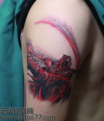 手臂超酷的彩色死神纹身图案