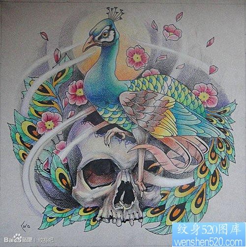 一张漂亮的孔雀与骷髅纹身手稿