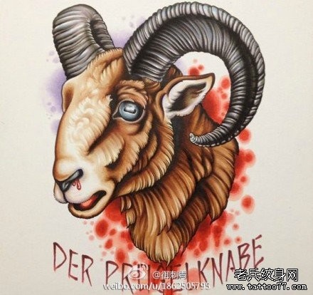 一张前卫流行的欧美风格的羊头纹身图片