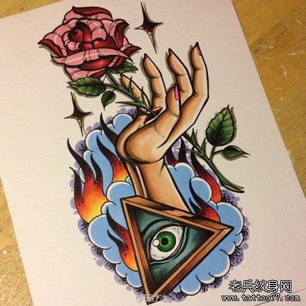 前卫流行的一张上帝之眼玫瑰纹身图片