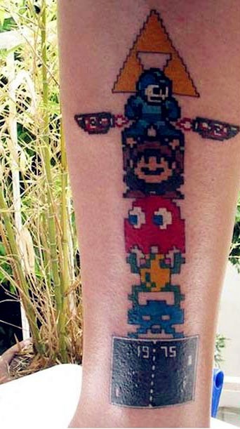 手臂上可爱的游戏人物纹身