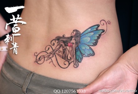 女孩子腰部好看流行的精灵翅膀纹身图片