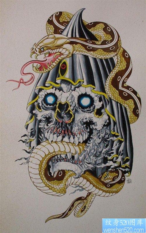 前卫很帅的一张蛇与骷髅纹身手稿