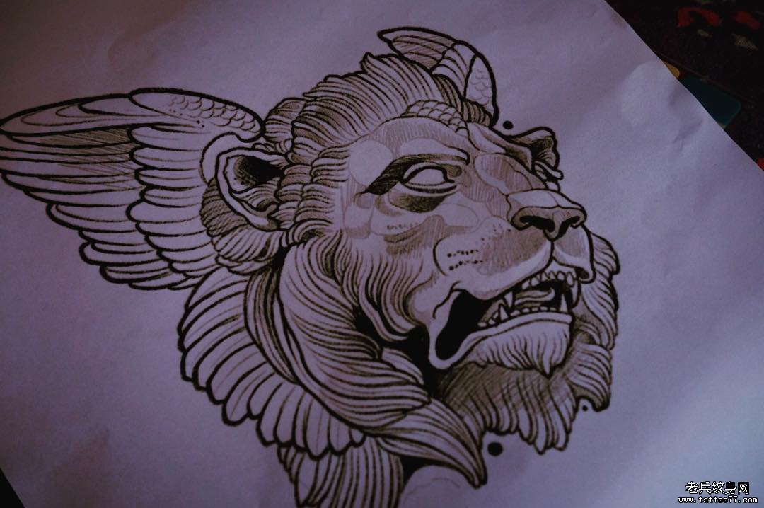 长翅膀的狮子school纹身图案手稿