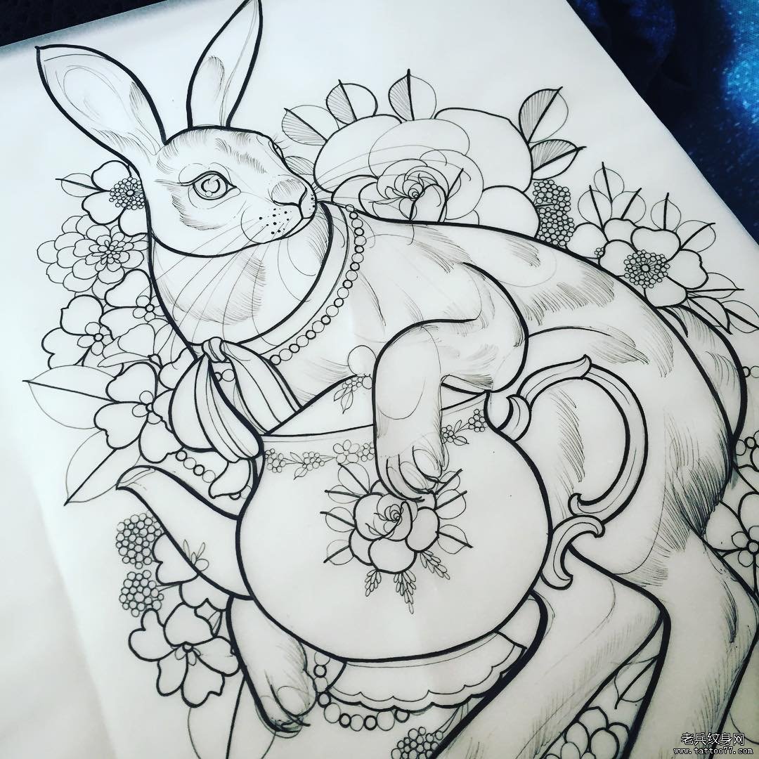 new school兔子花蕊纹身图案手稿