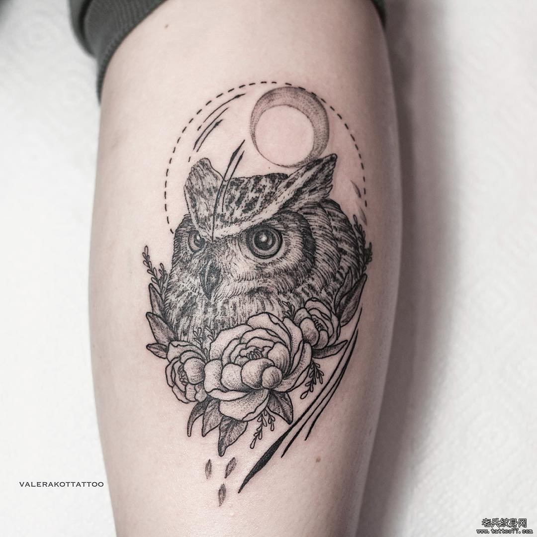 小臂线条猫头鹰花蕊月亮纹身图案