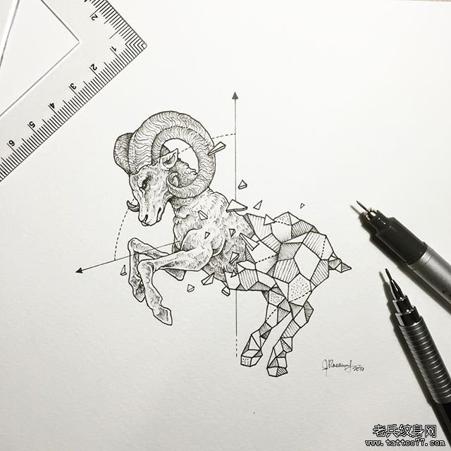 角羊几何线条纹身图案手稿