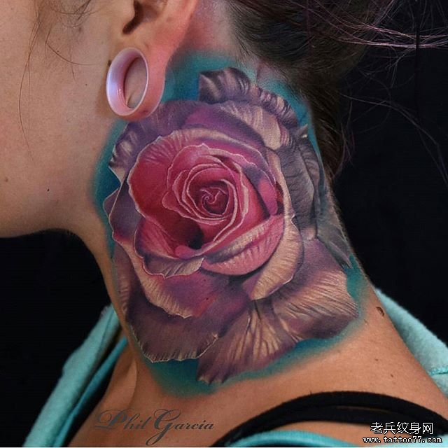 欧美女生脖子写实玫瑰tattoo纹身图案