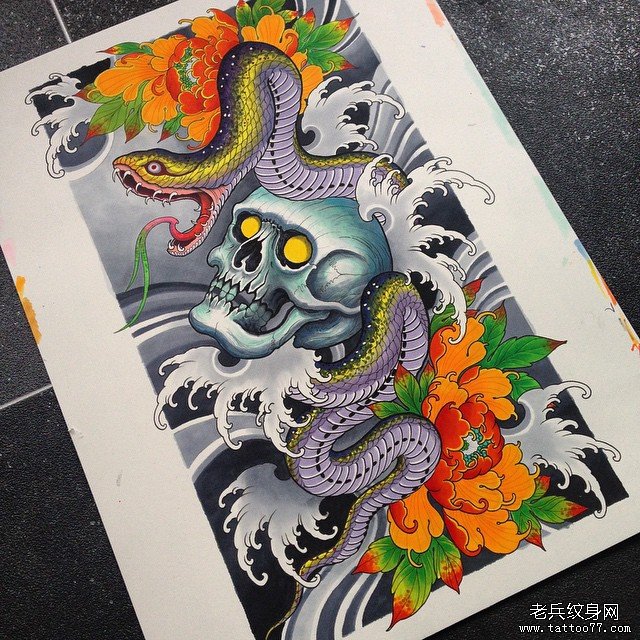 传统蛇骷髅牡丹花彩色纹身图案手稿