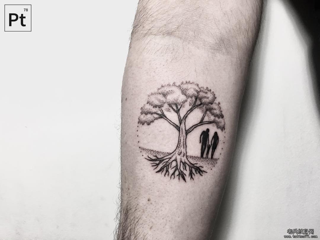 小臂点刺风景树人物纹身图案