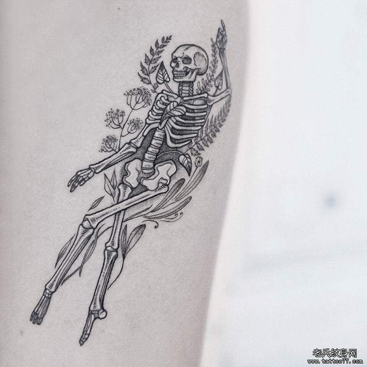 小臂骷髅骨架小清新花卉纹身图案