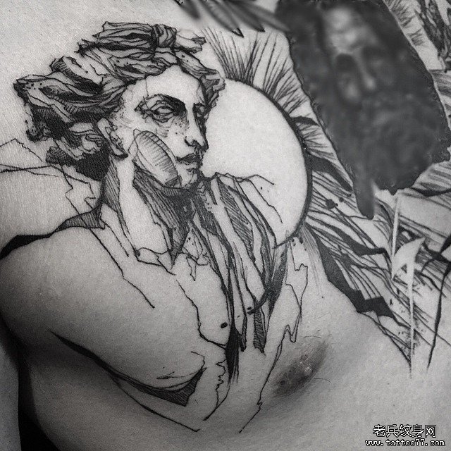欧美胸口线条人物纹身图案
