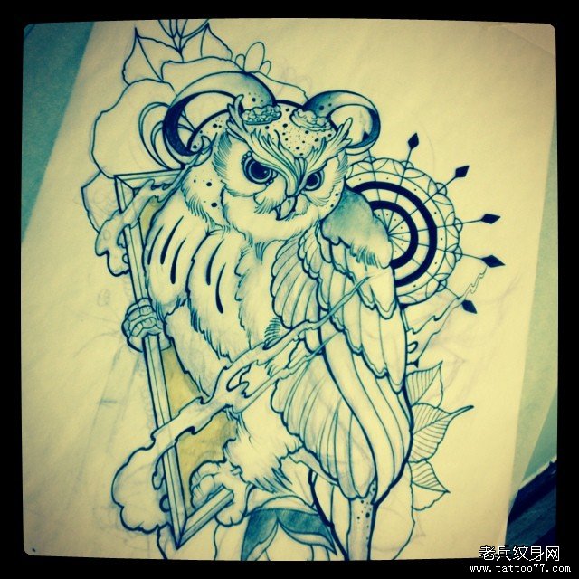 欧美school猫头鹰花卉纹身图案手稿