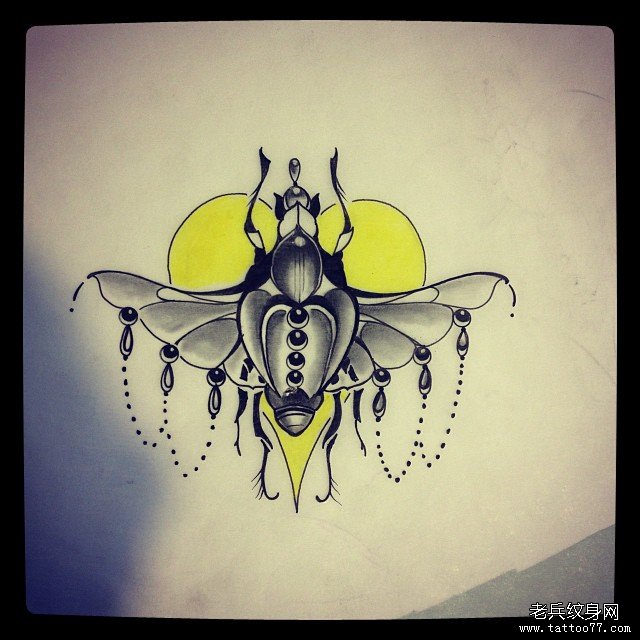 欧美昆虫心形纹身图案手稿