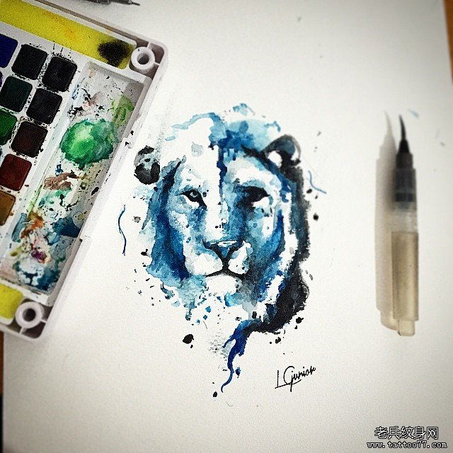 欧美彩色泼墨狮子纹身图案手稿