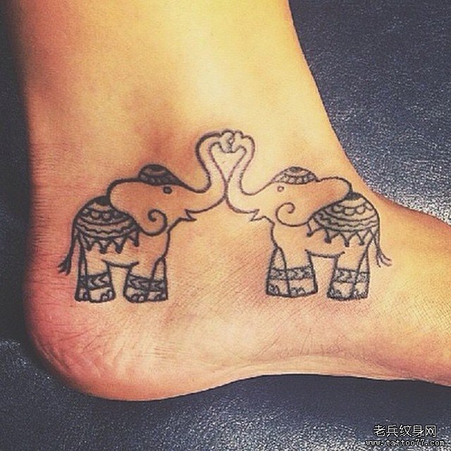 脚踝小清新大象纹身图案