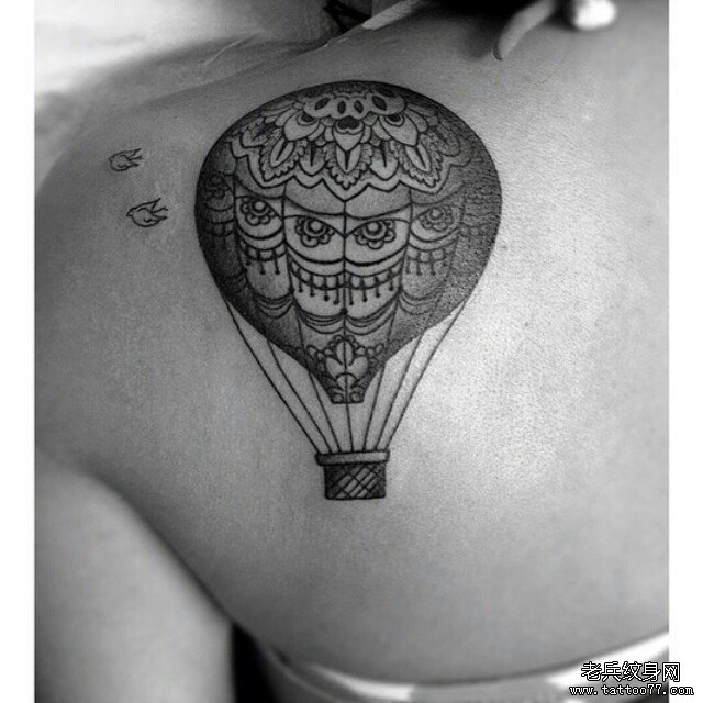 背部欧美热气球纹身图案