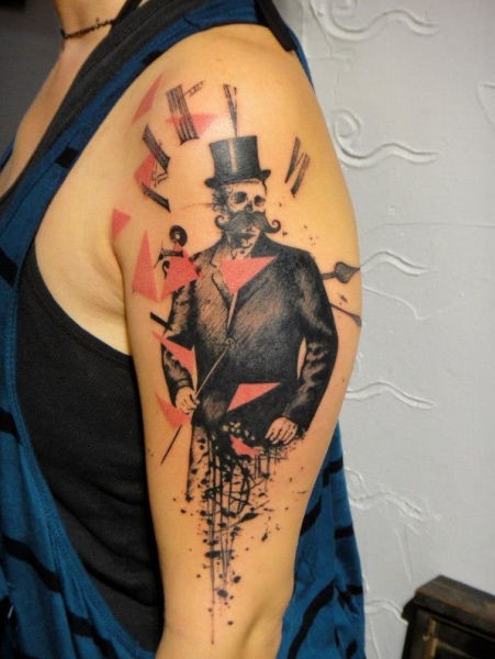 手臂抽象风格的彩色绅士与时钟纹身图案