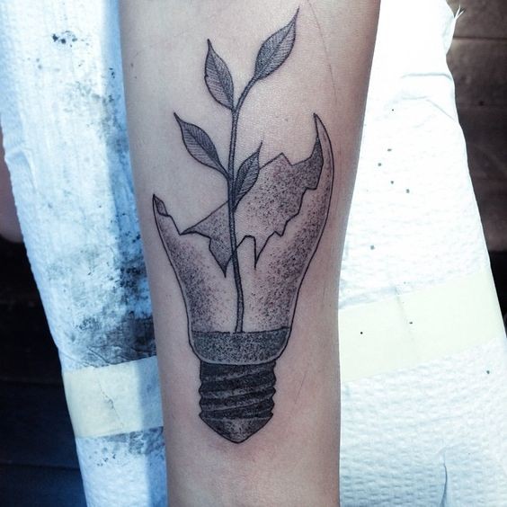 点刺风格碎灯泡和植物黑色手臂纹身图案