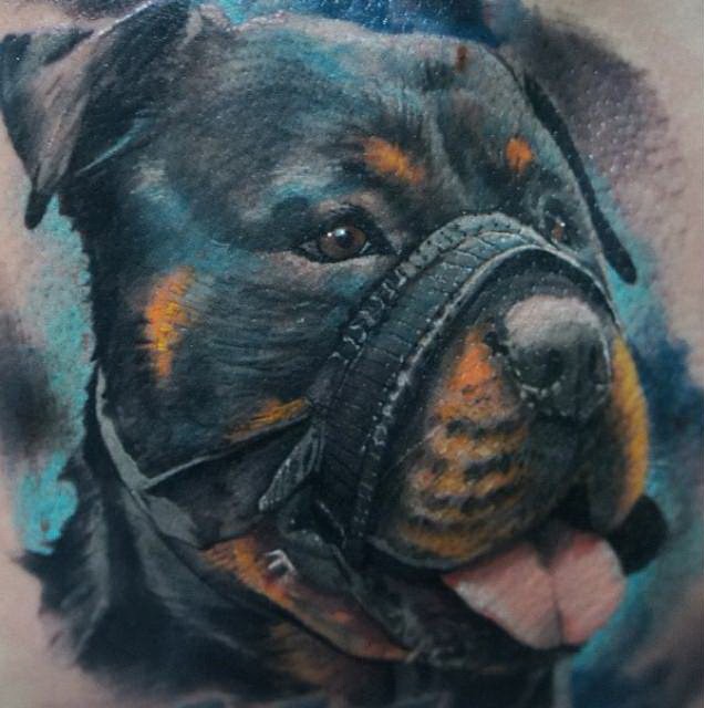很酷的丰富多彩3D罗威纳犬纹身图案
